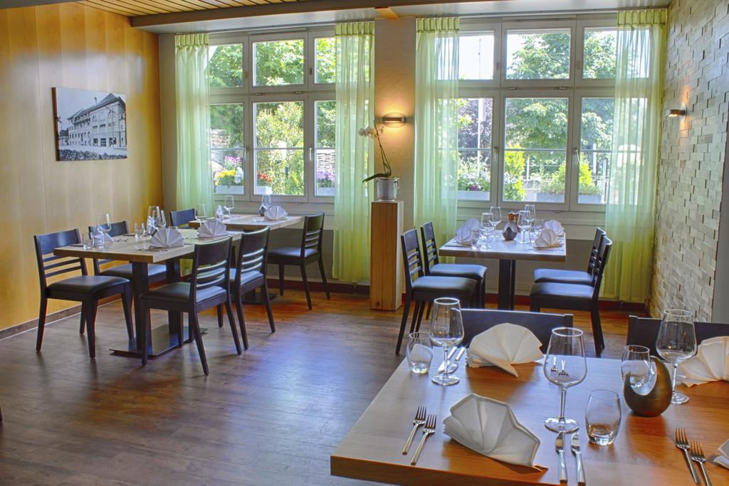 Hotel & Restaurant Hofmatt Münchenstein Eksteriør billede
