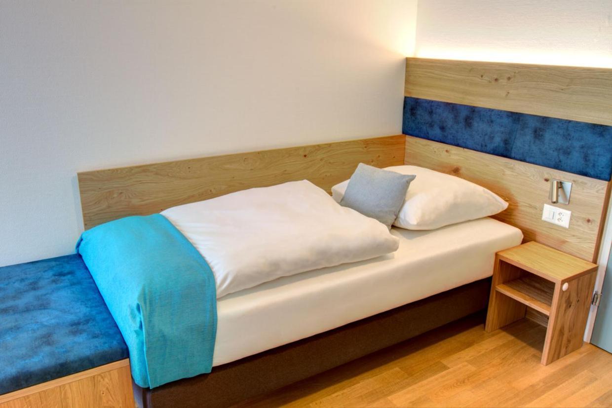 Hotel & Restaurant Hofmatt Münchenstein Eksteriør billede